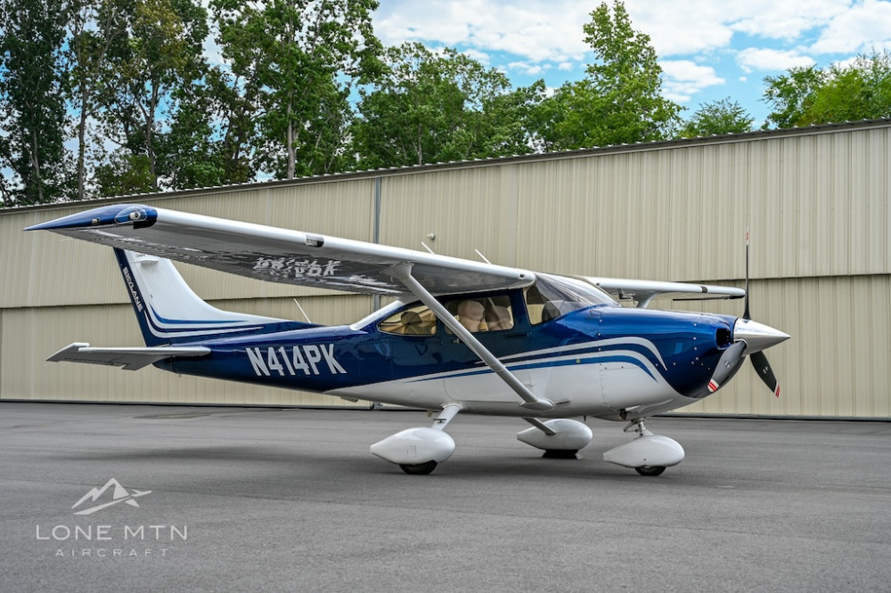 Cessna 182