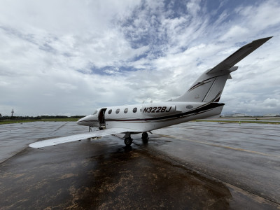 Beechcraft Premier 1