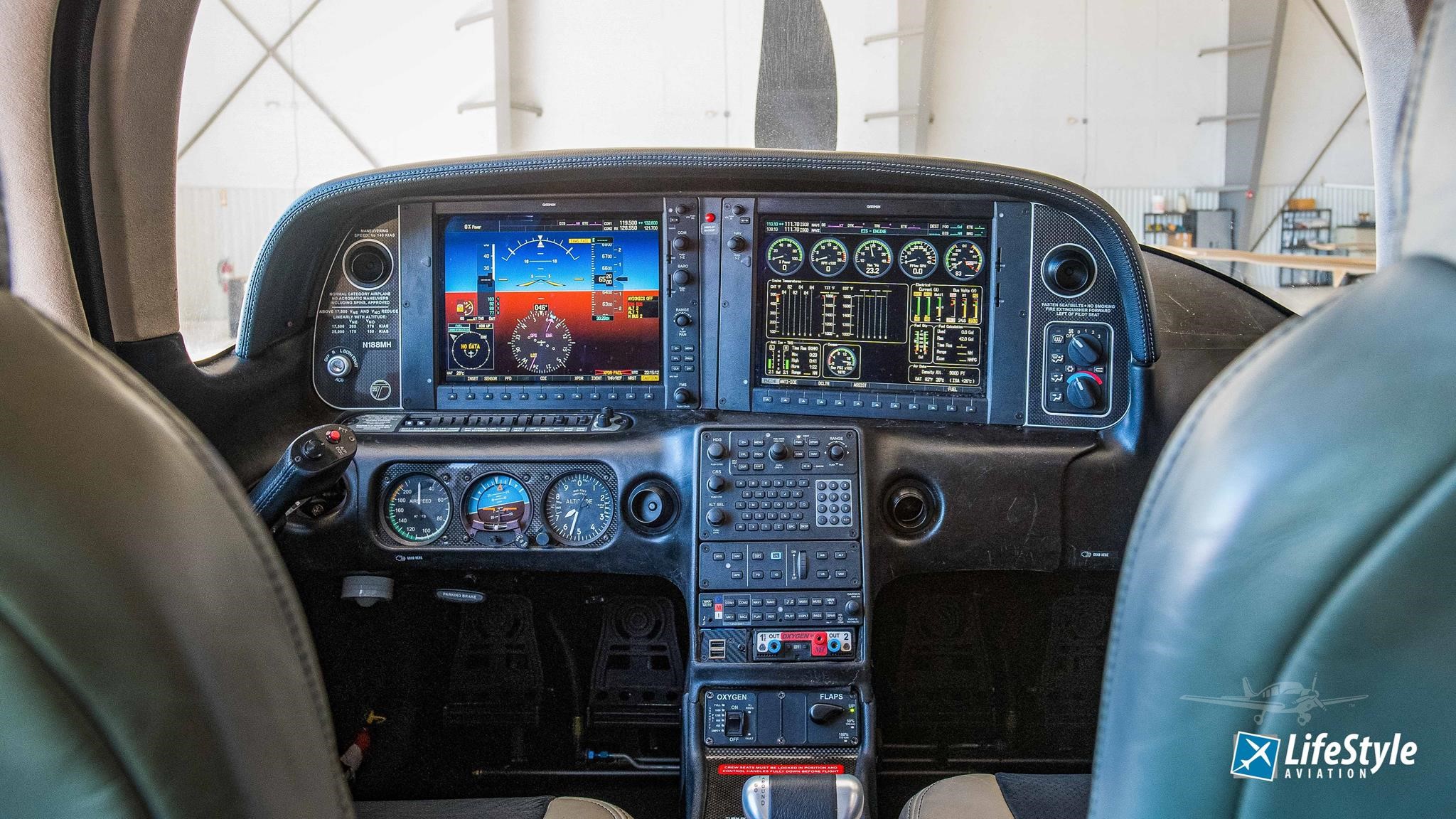 Cirrus SR22