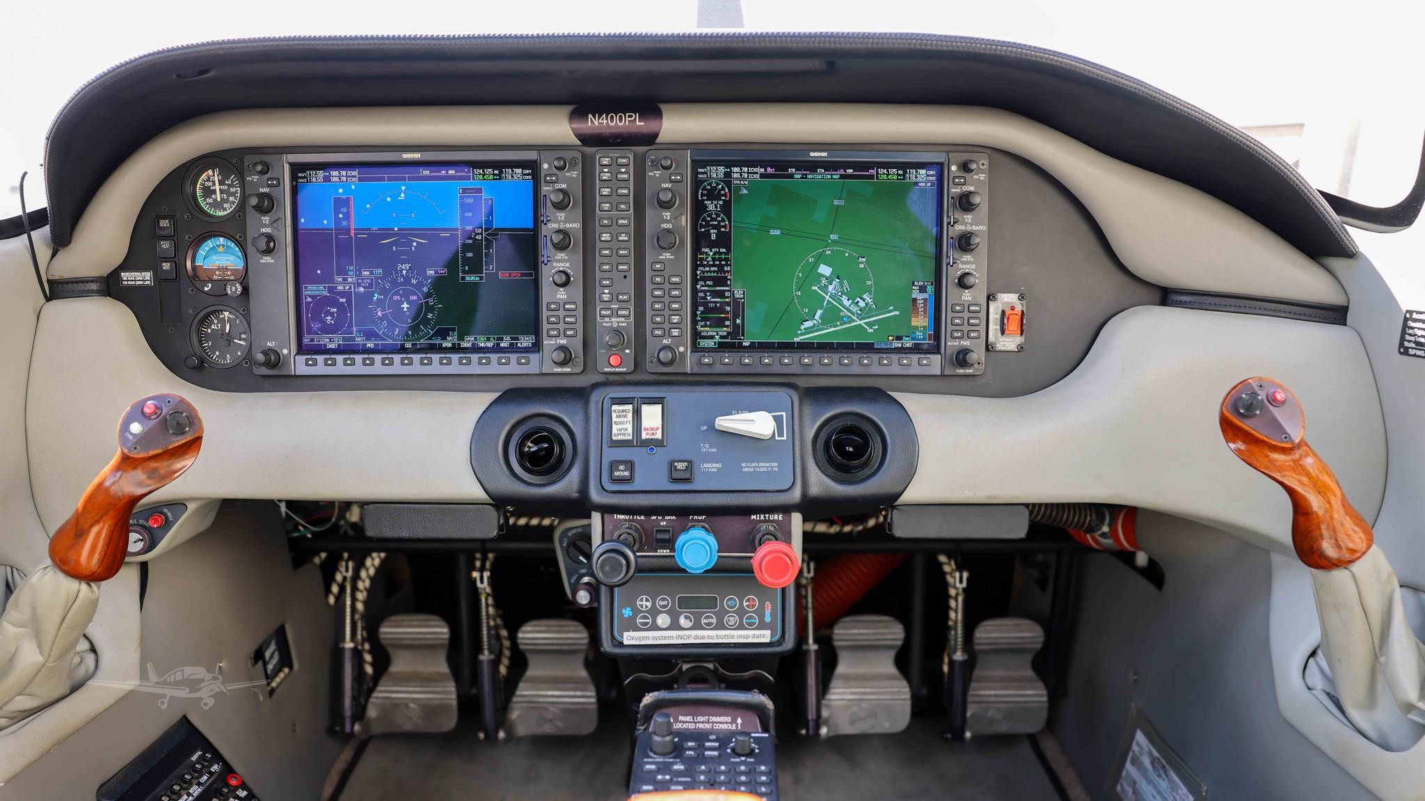 Cessna 400