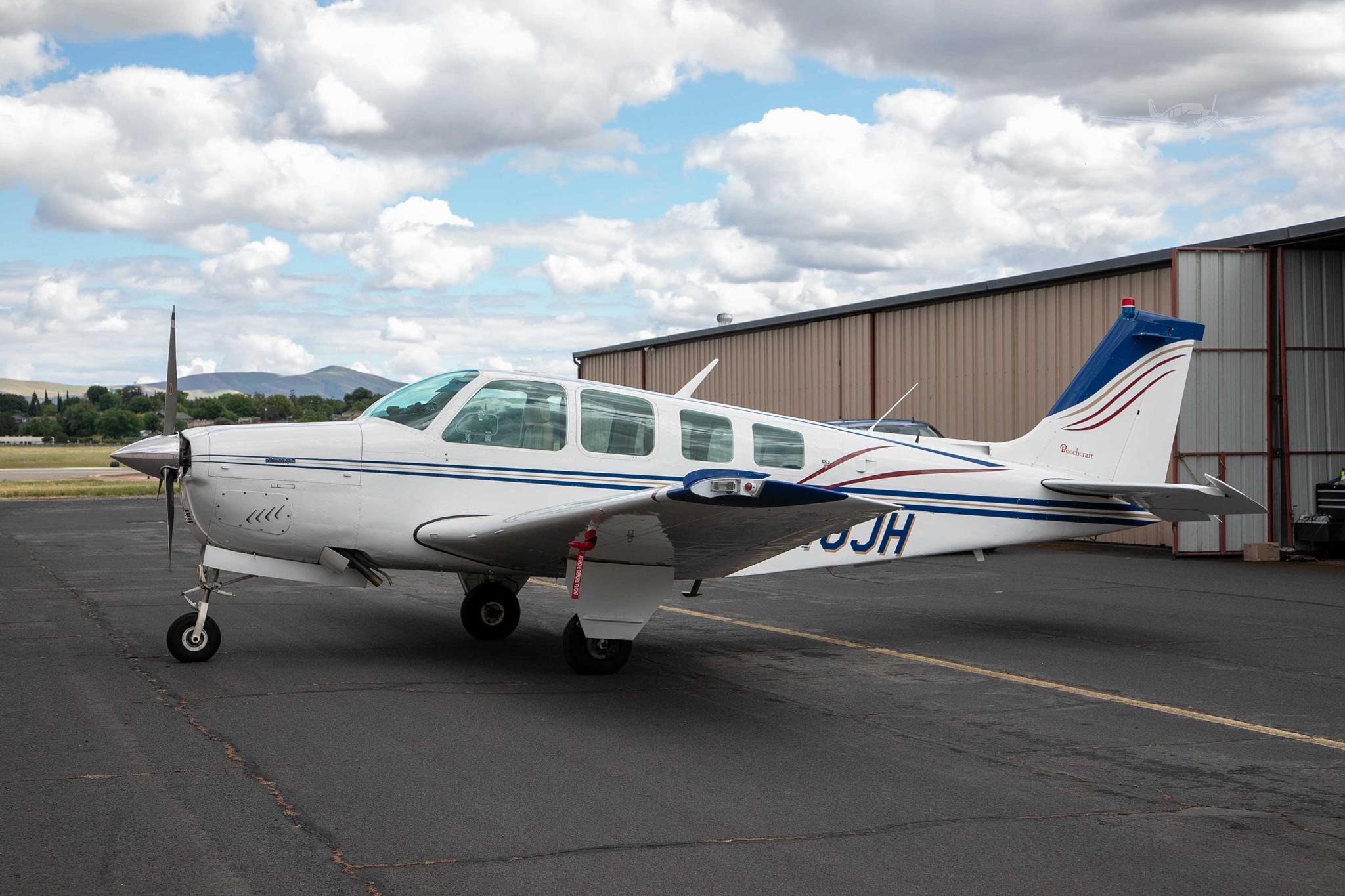 Beechcraft A36 Bonanza