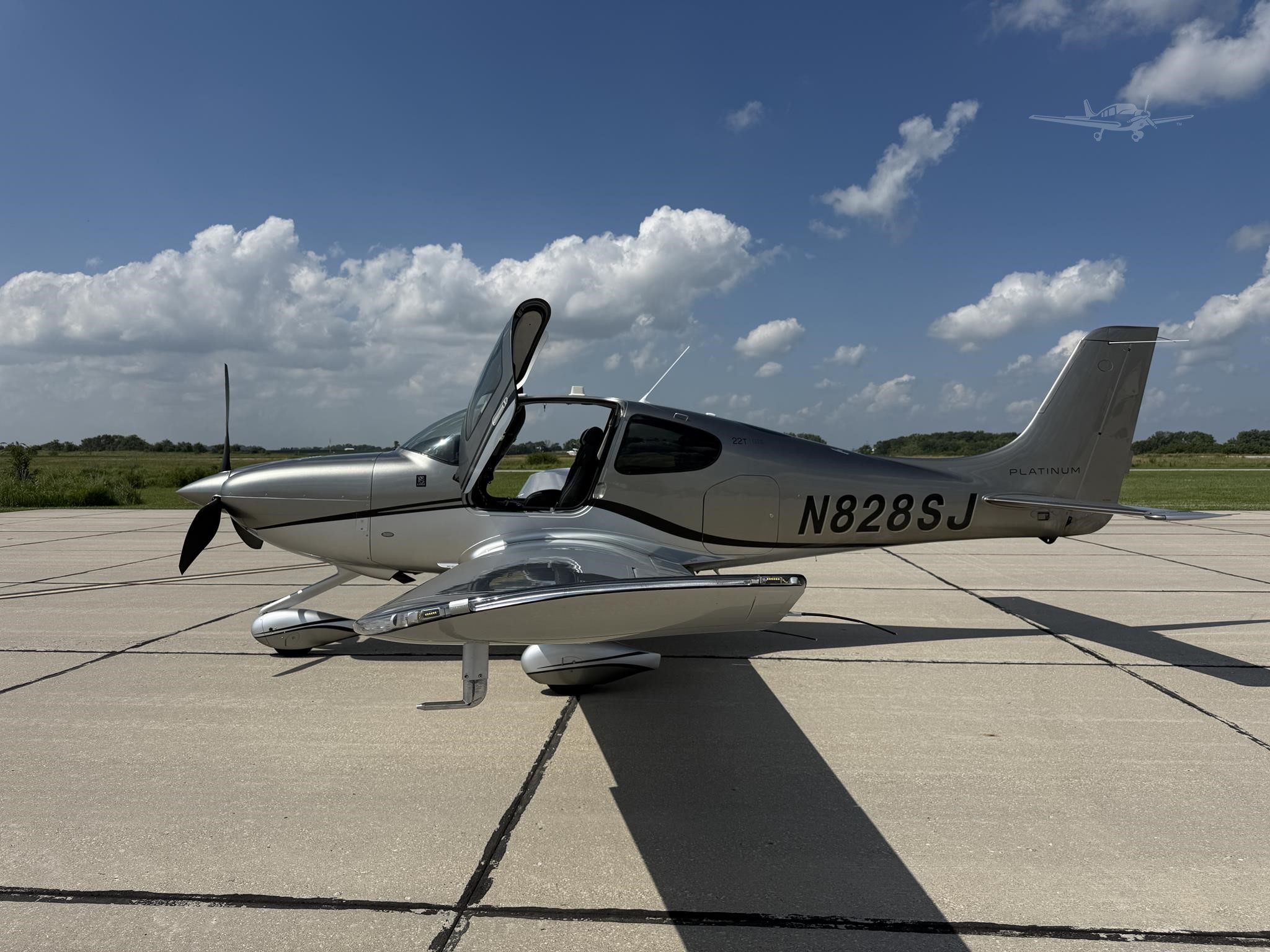Cirrus SR22