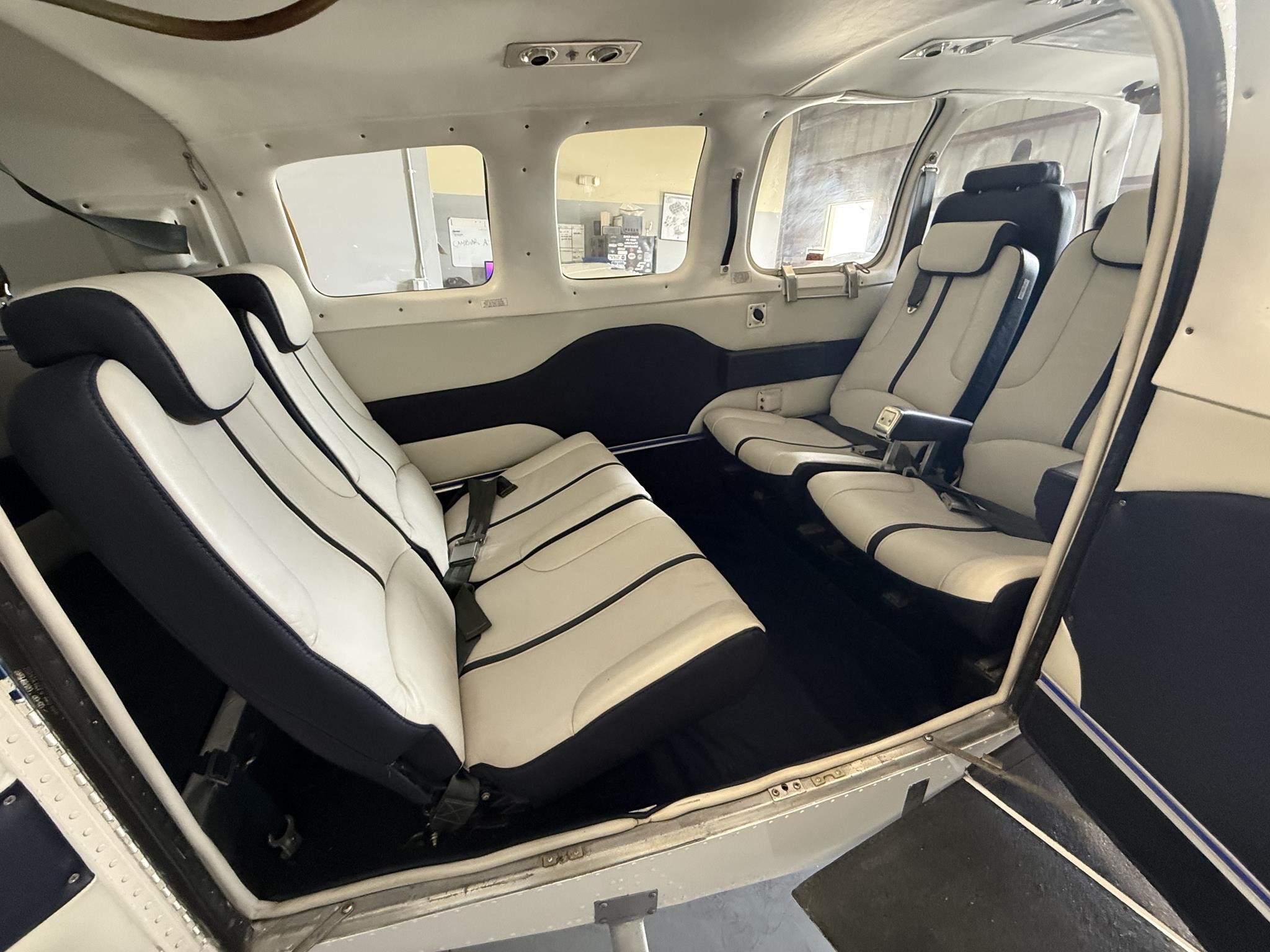 Beechcraft 58 Baron