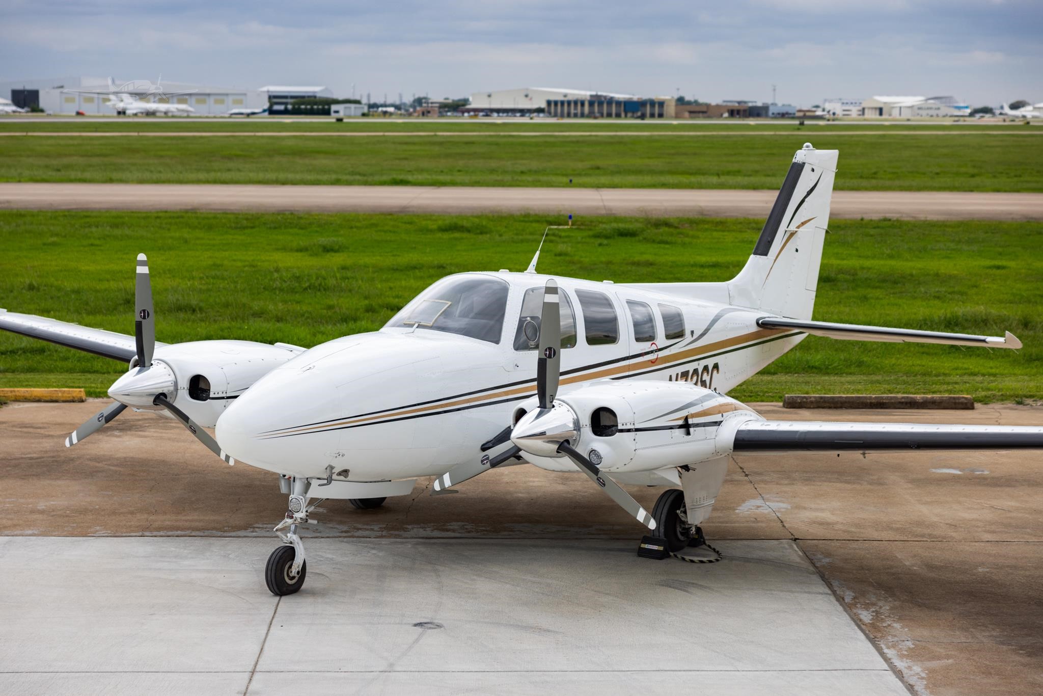 Beechcraft 58 Baron