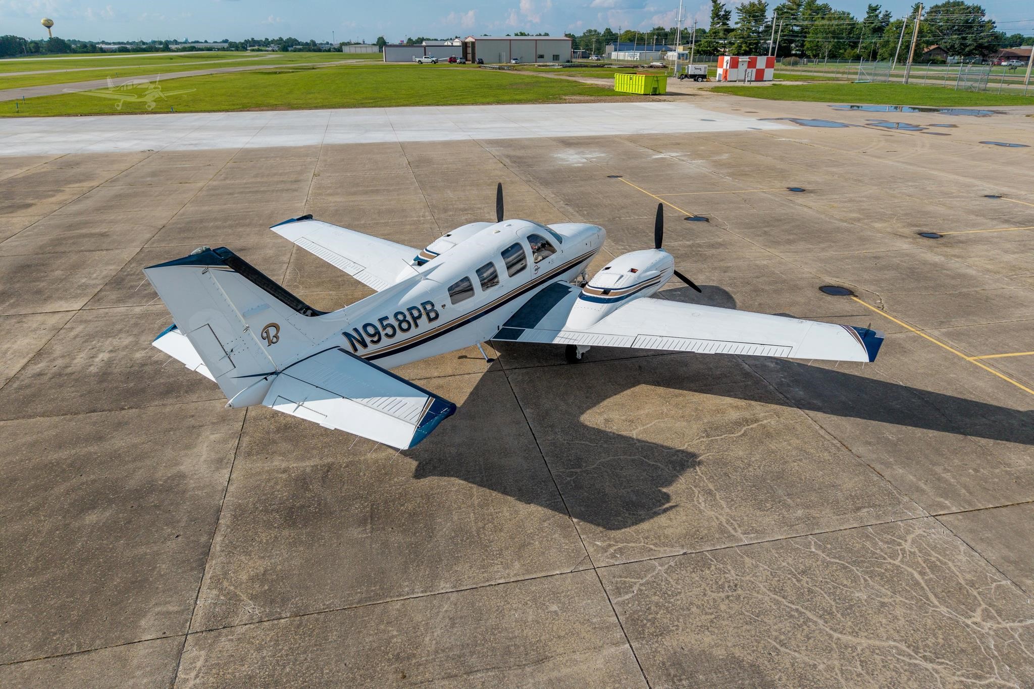 Beechcraft 58 Baron