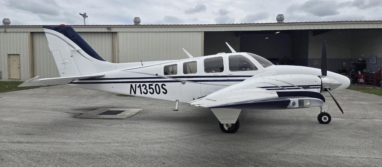 Beechcraft 58 Baron