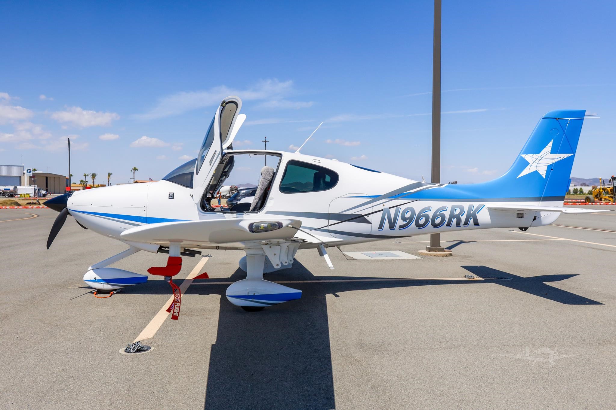 Cirrus SR20