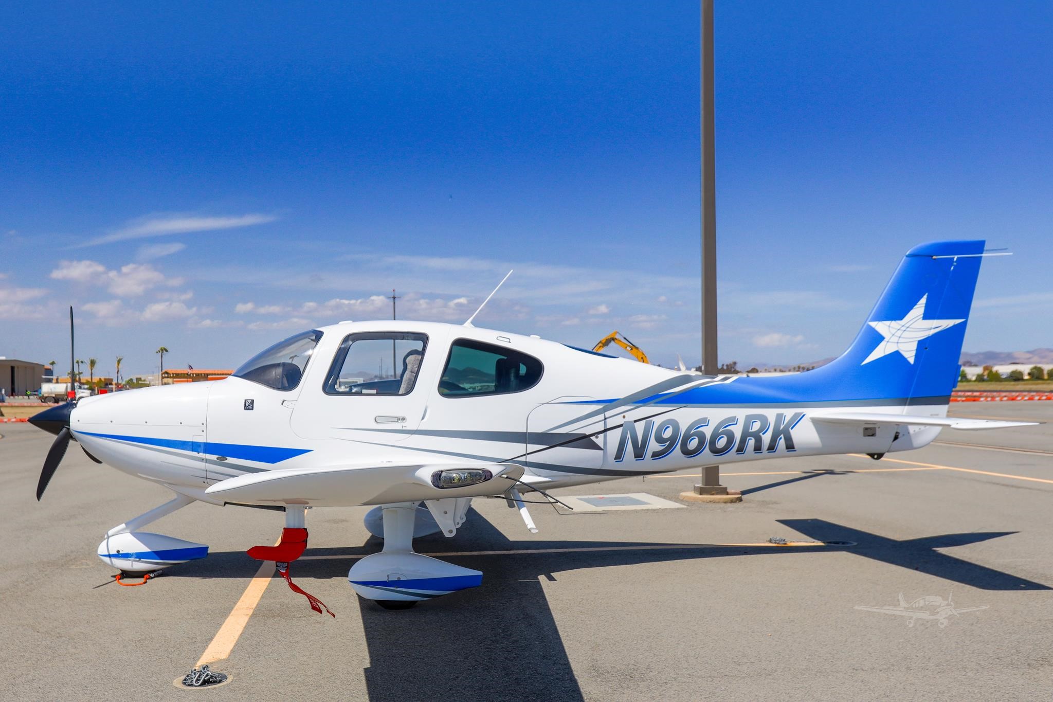 Cirrus SR20