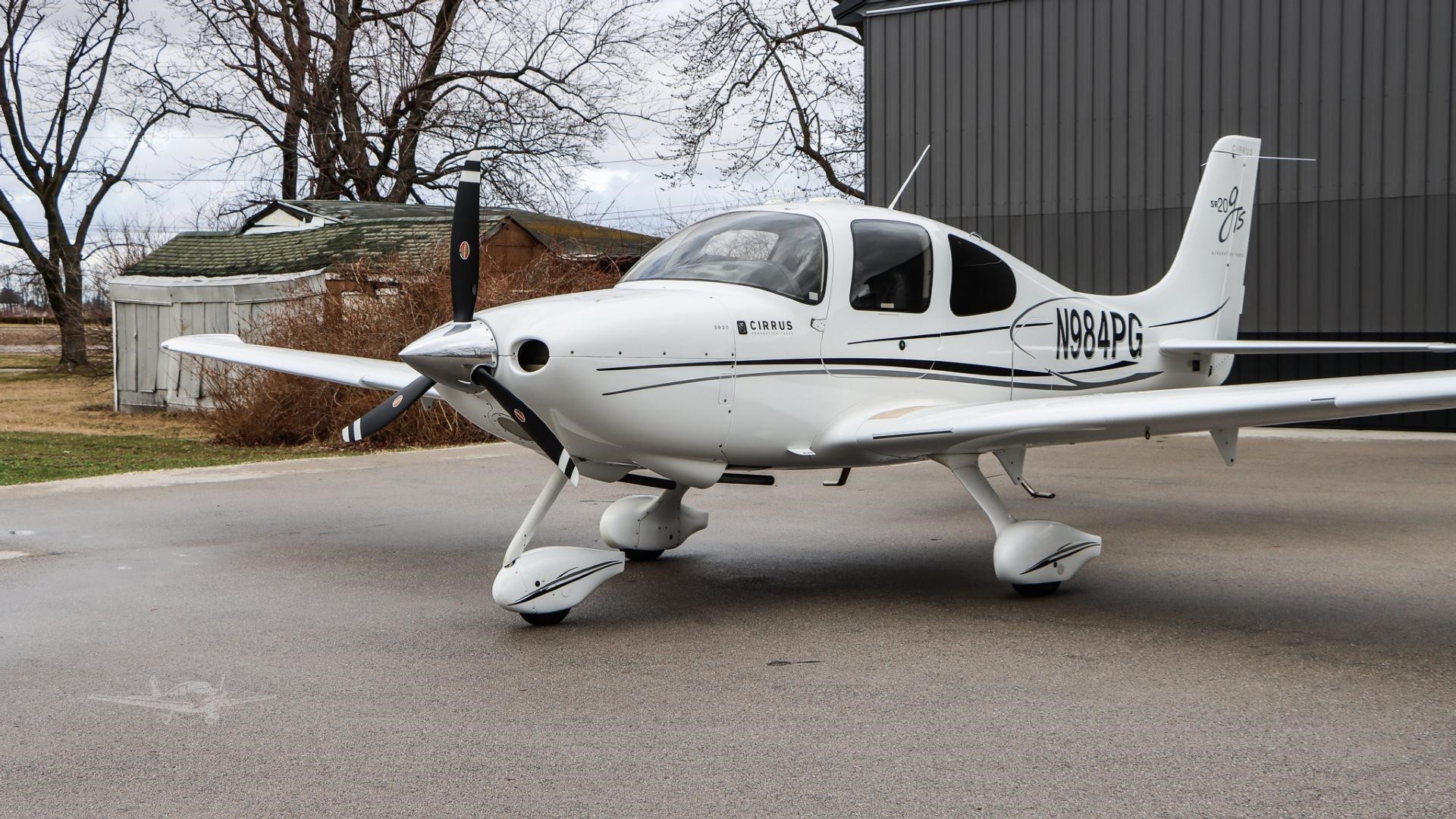Cirrus SR20