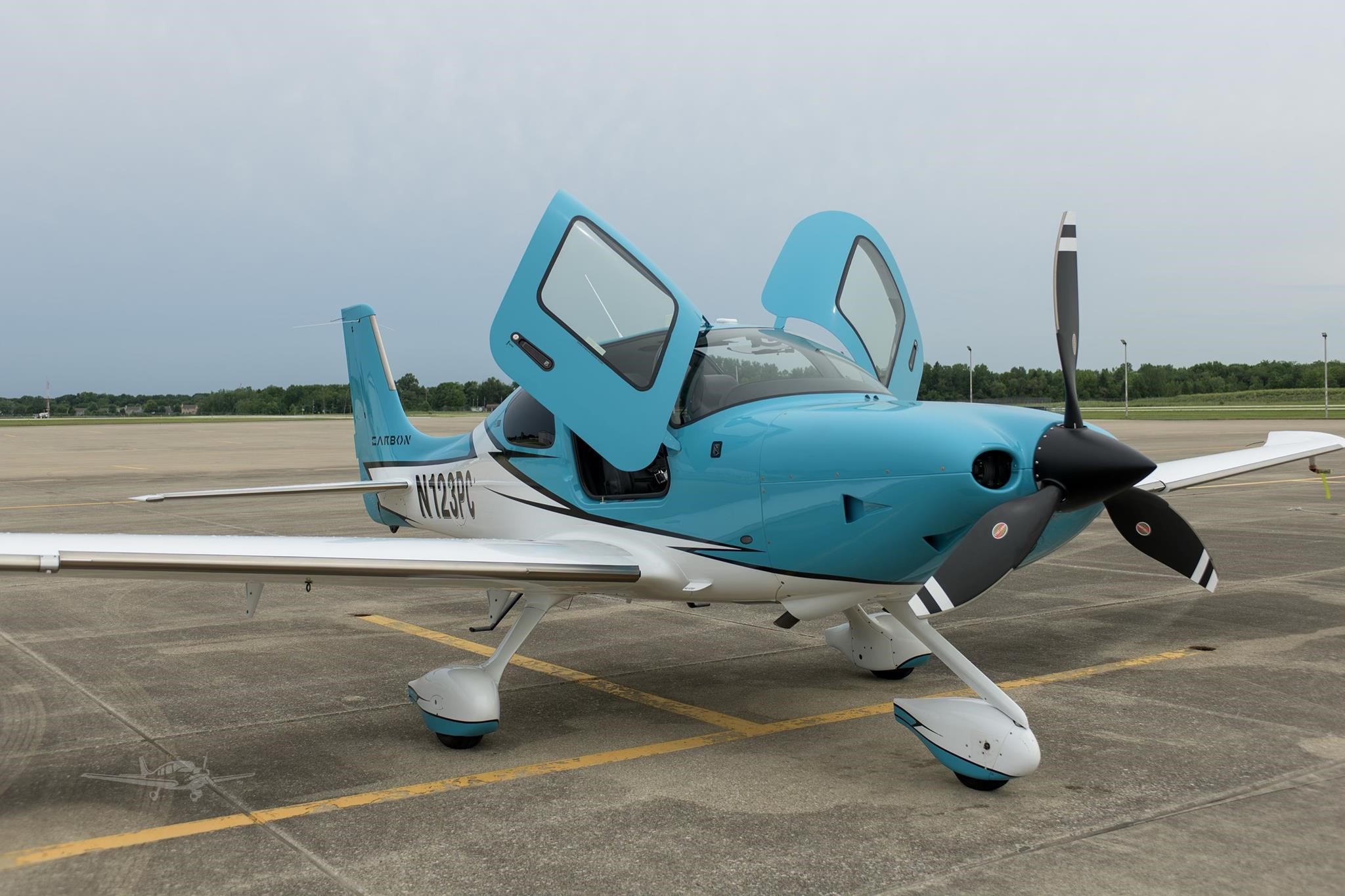 Cirrus SR22