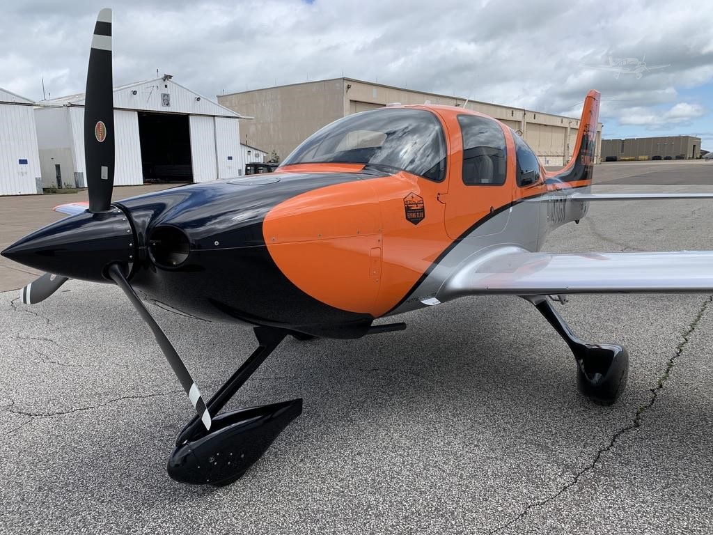 Cirrus SR20