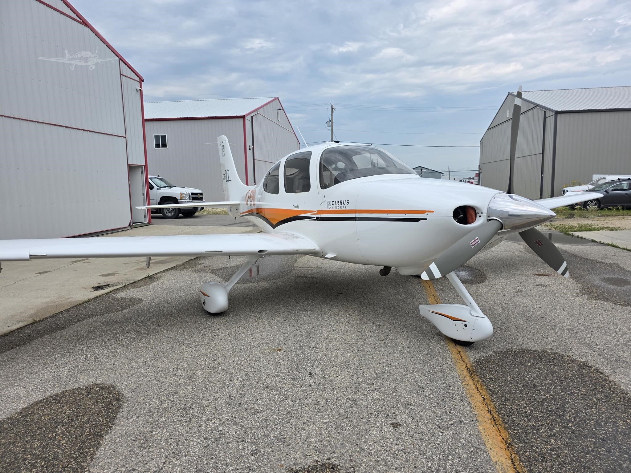 Cirrus SR22
