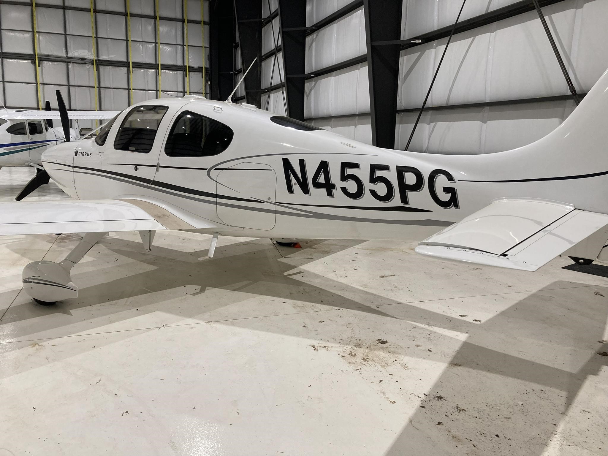 Cirrus SR20