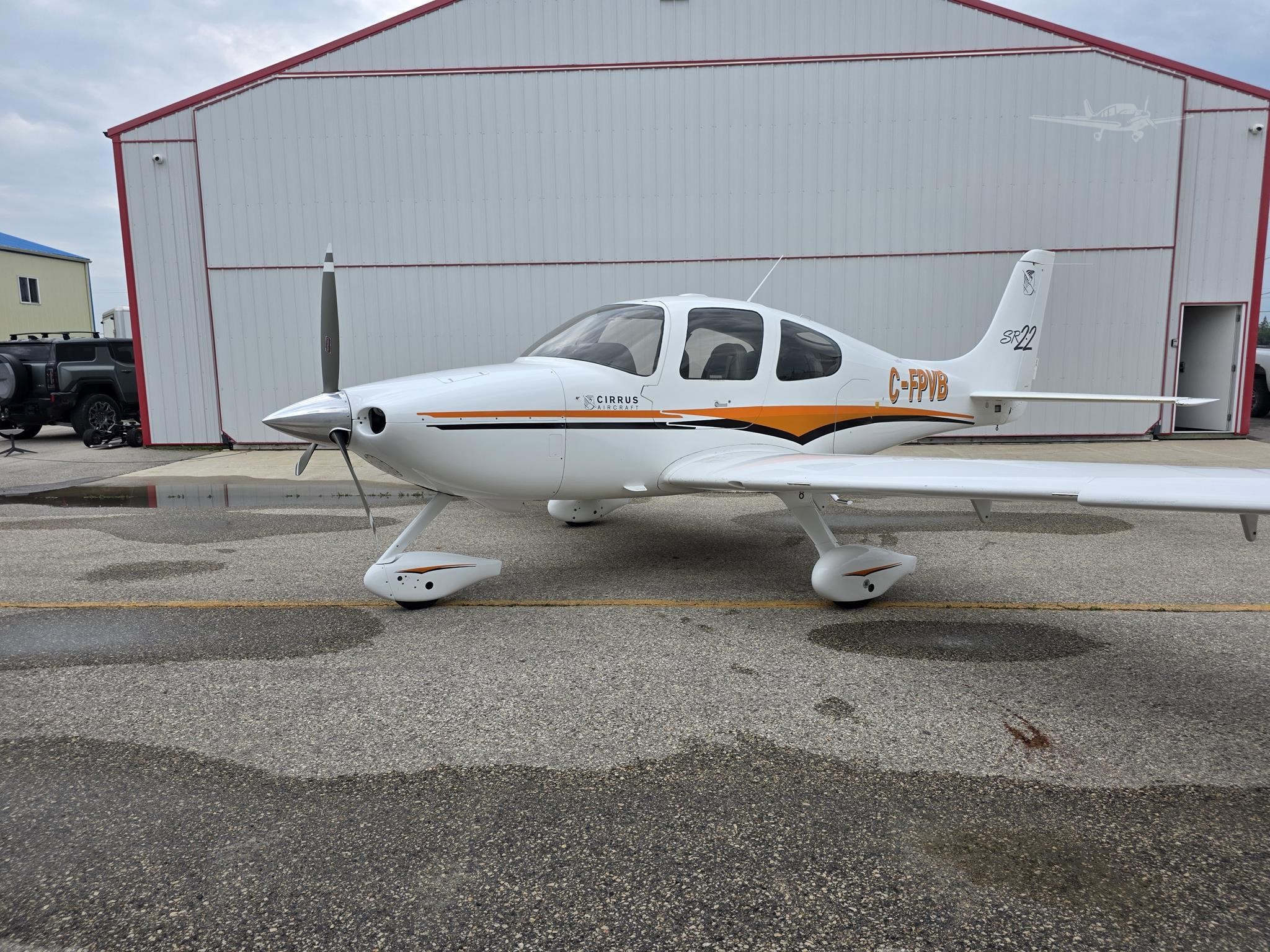 Cirrus SR22