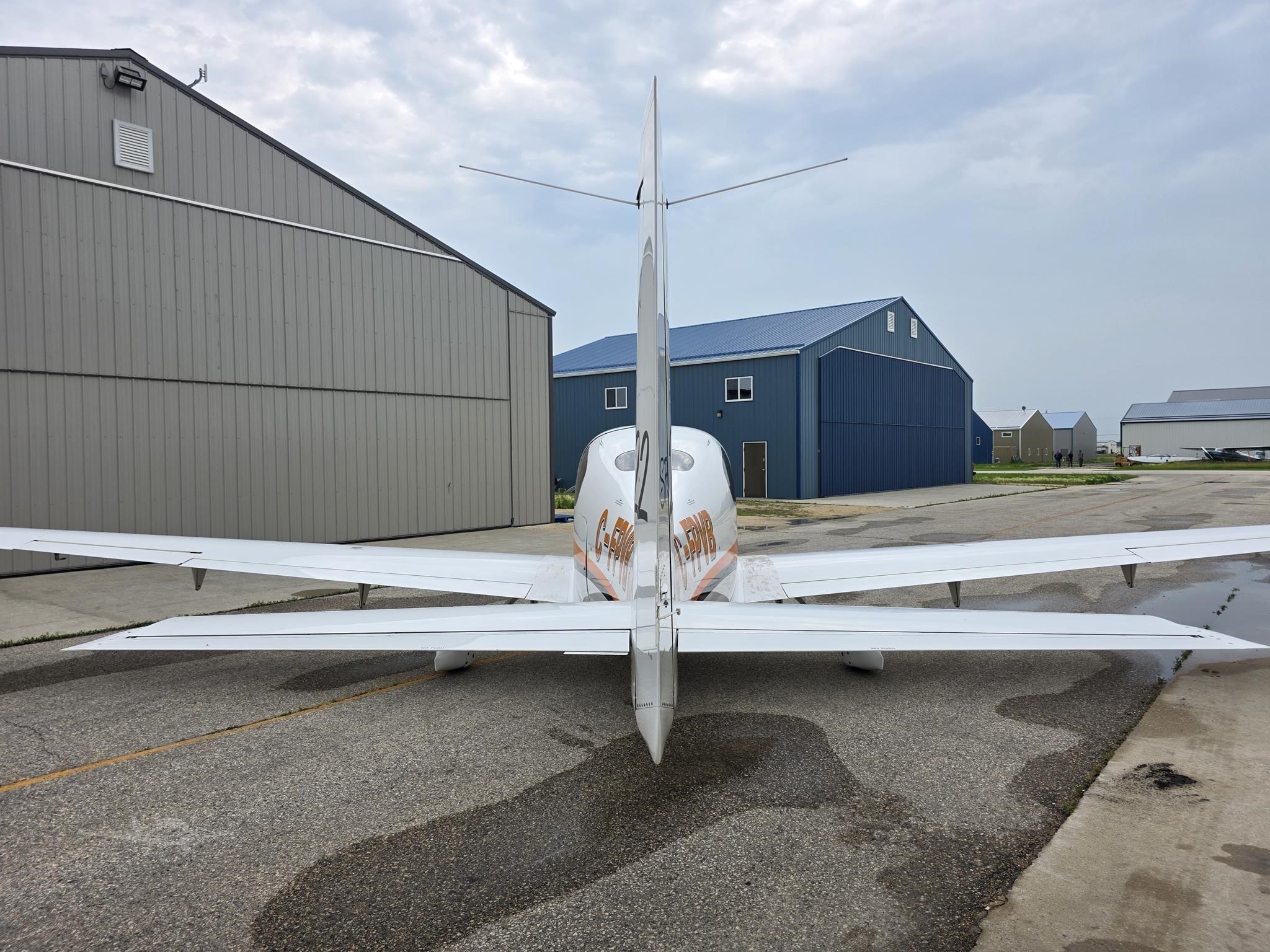 Cirrus SR22