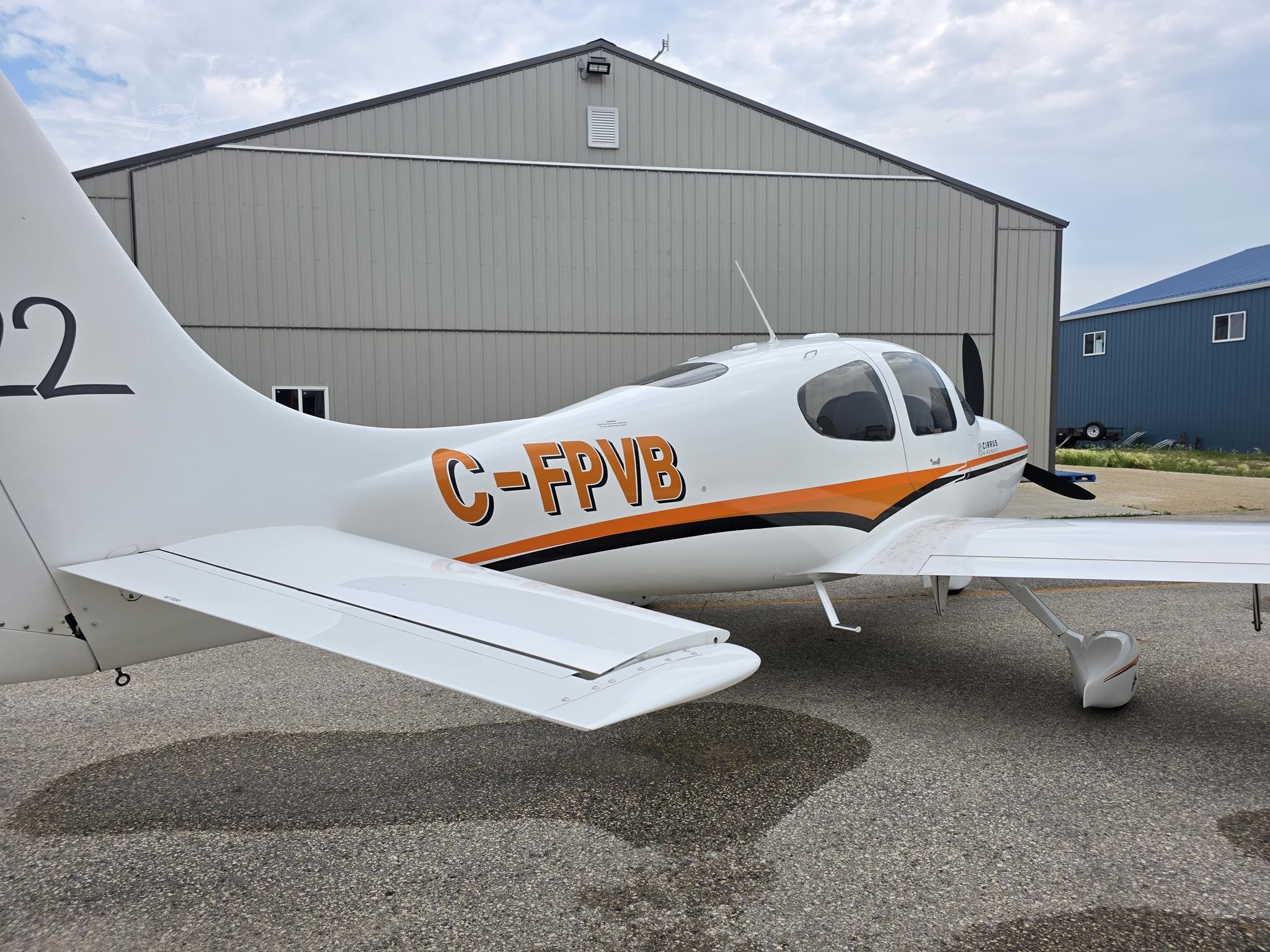 Cirrus SR22