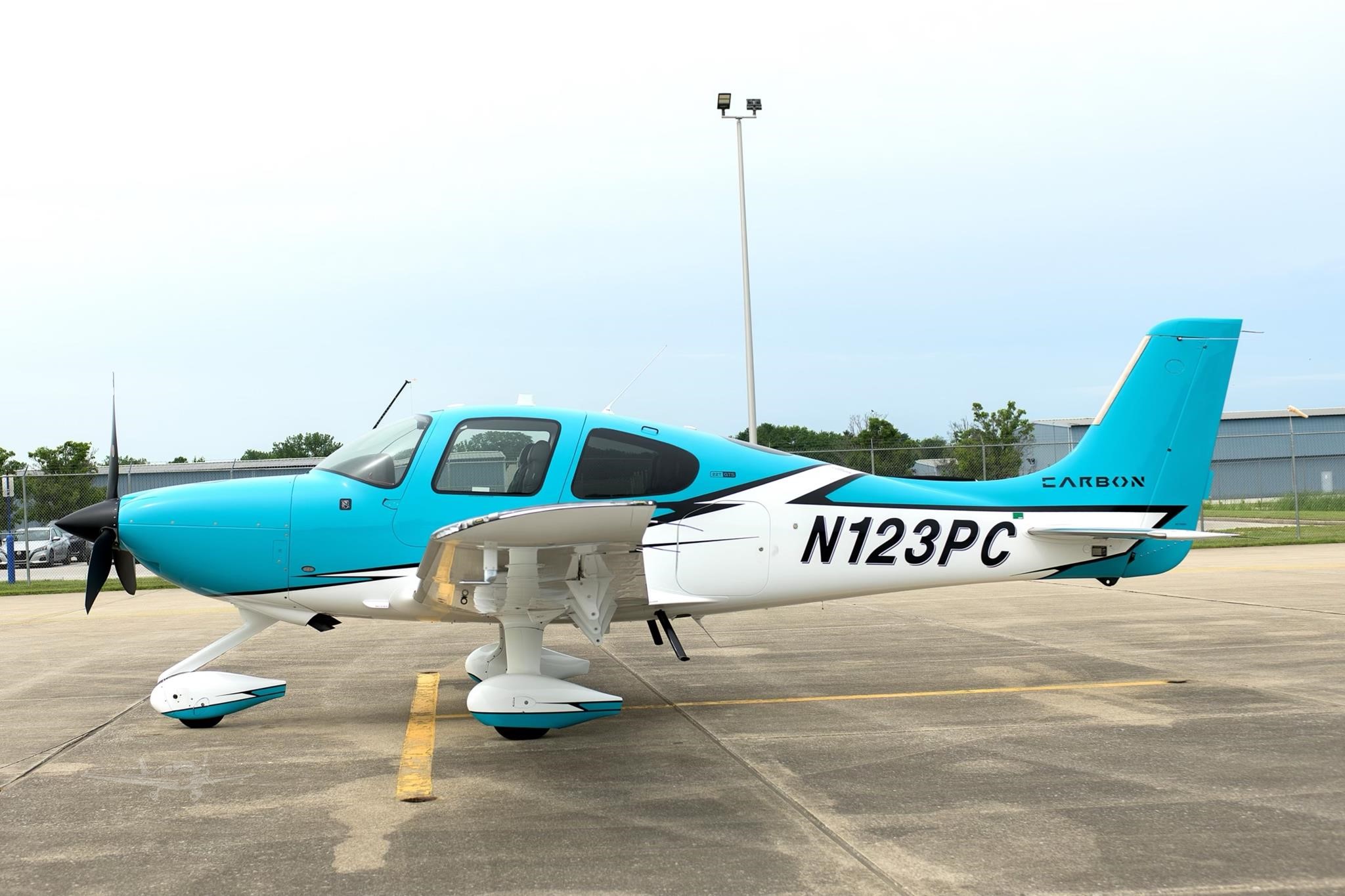 Cirrus SR22