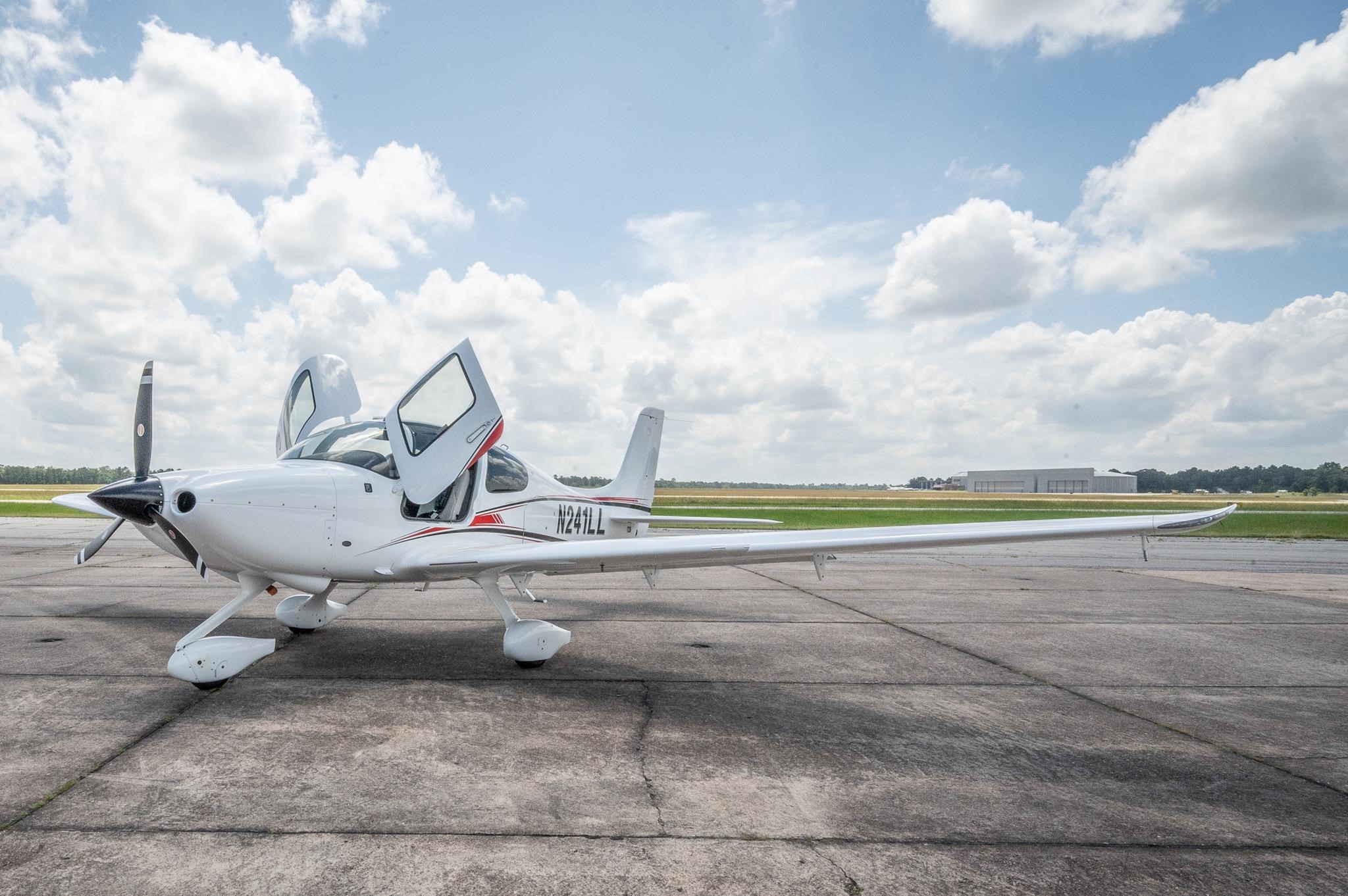 Cirrus SR20