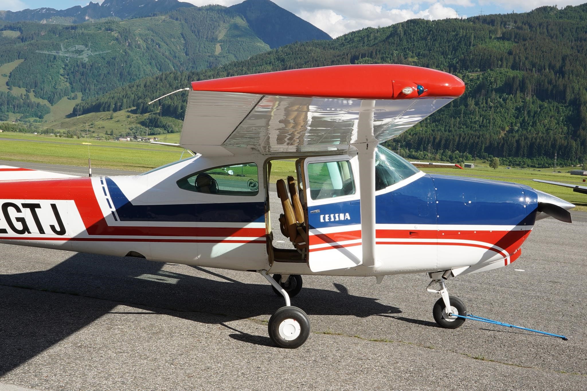 Cessna 182