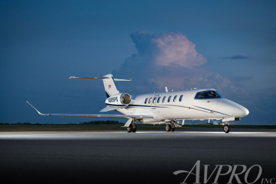 Learjet 75