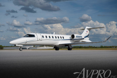 Learjet 75