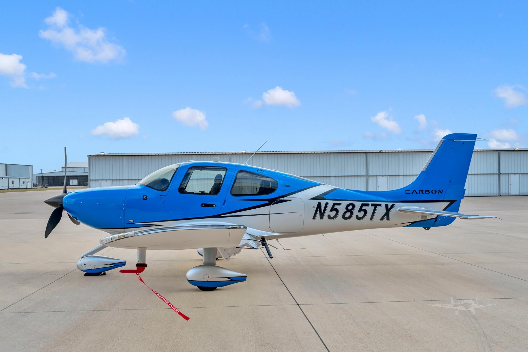 Cirrus SR22