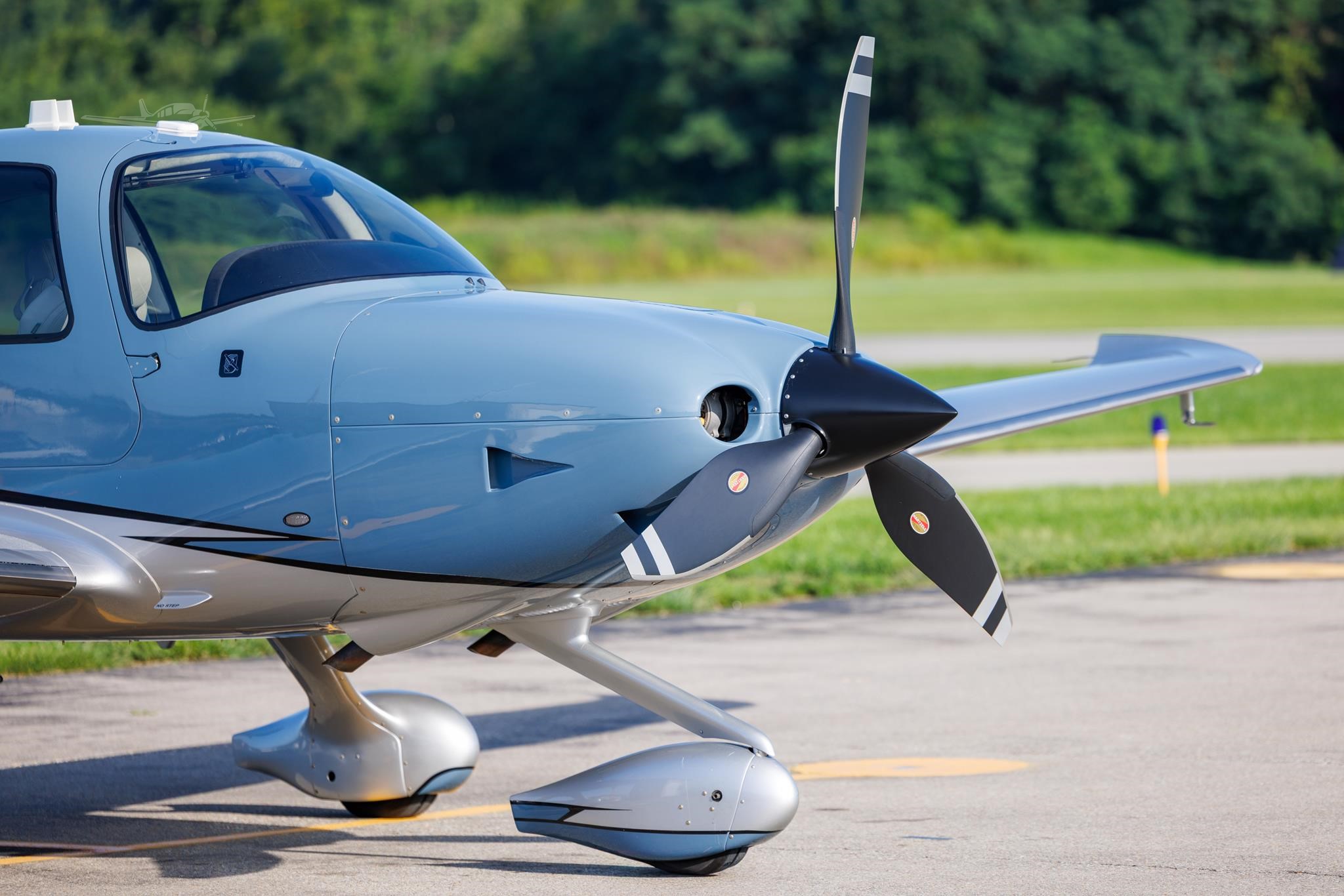 Cirrus SR22