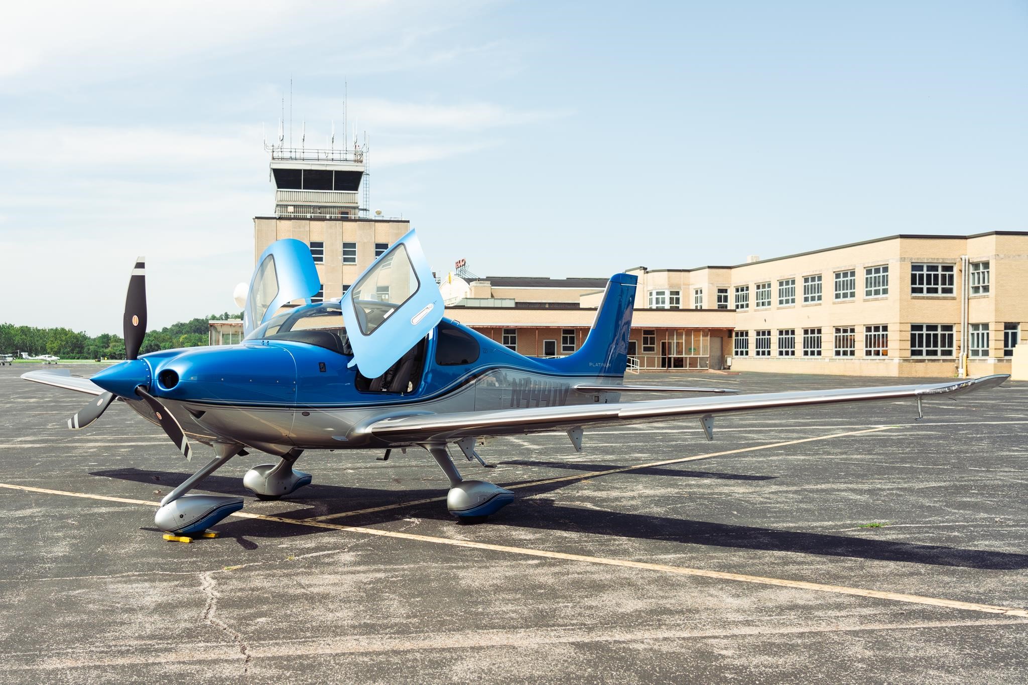 Cirrus SR22