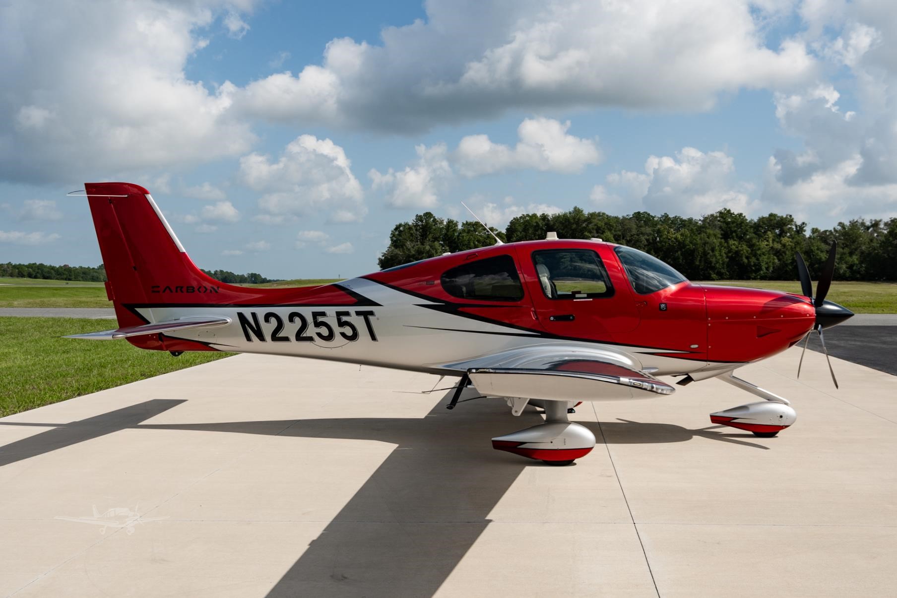 Cirrus SR22