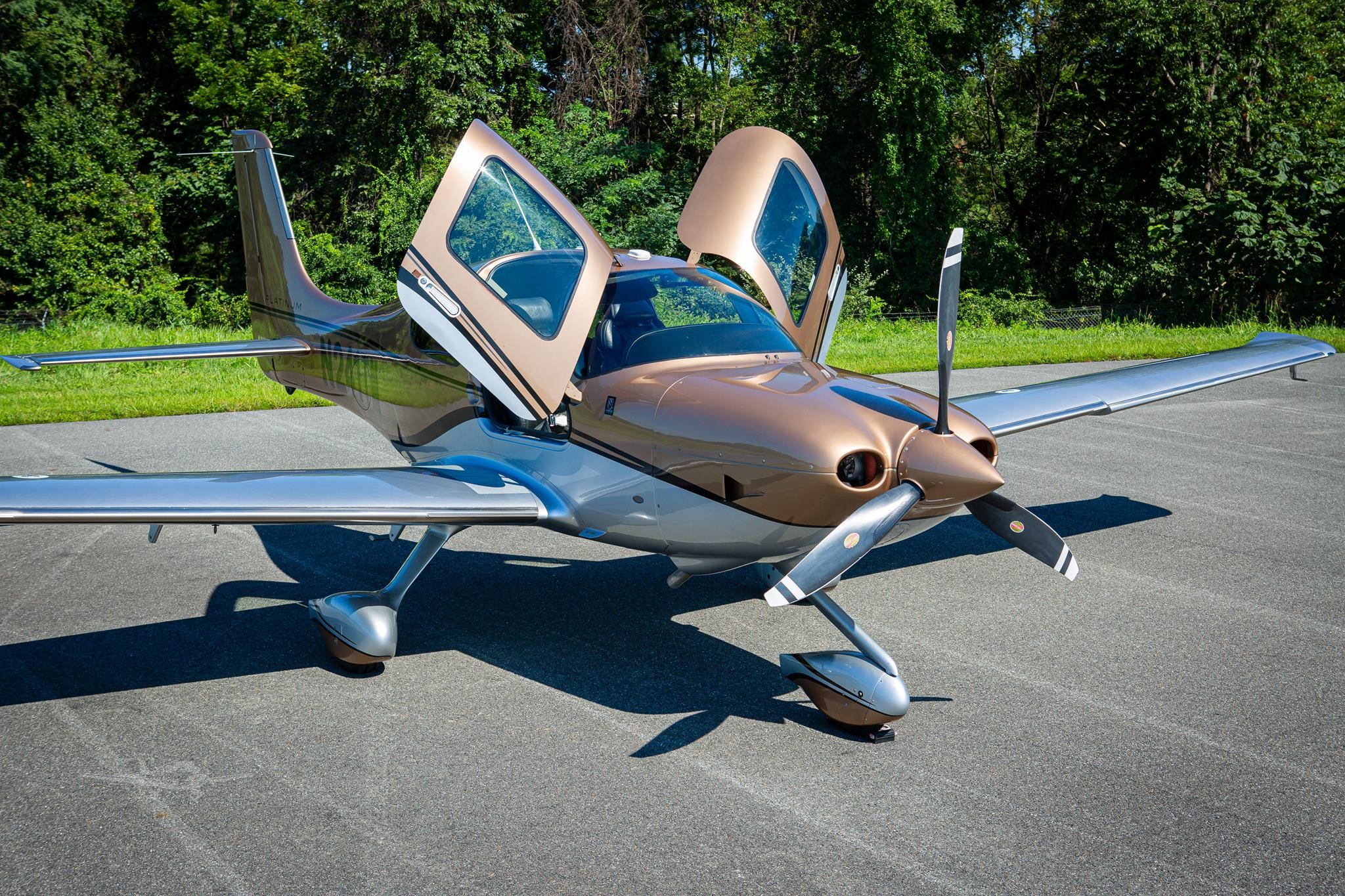 Cirrus SR22