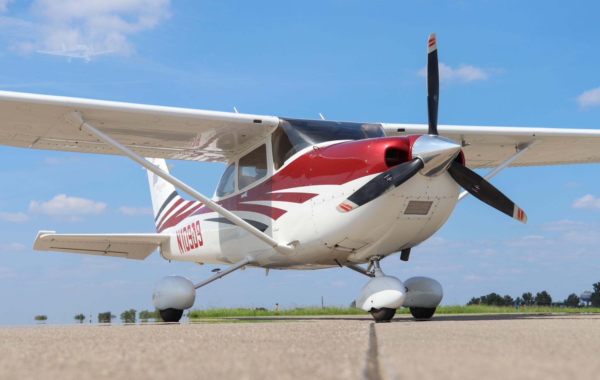 Cessna 182