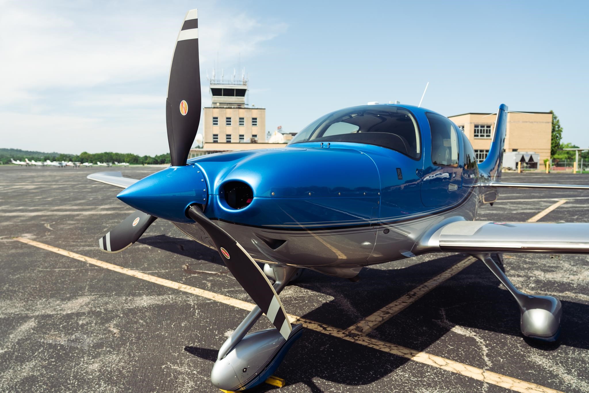 Cirrus SR22