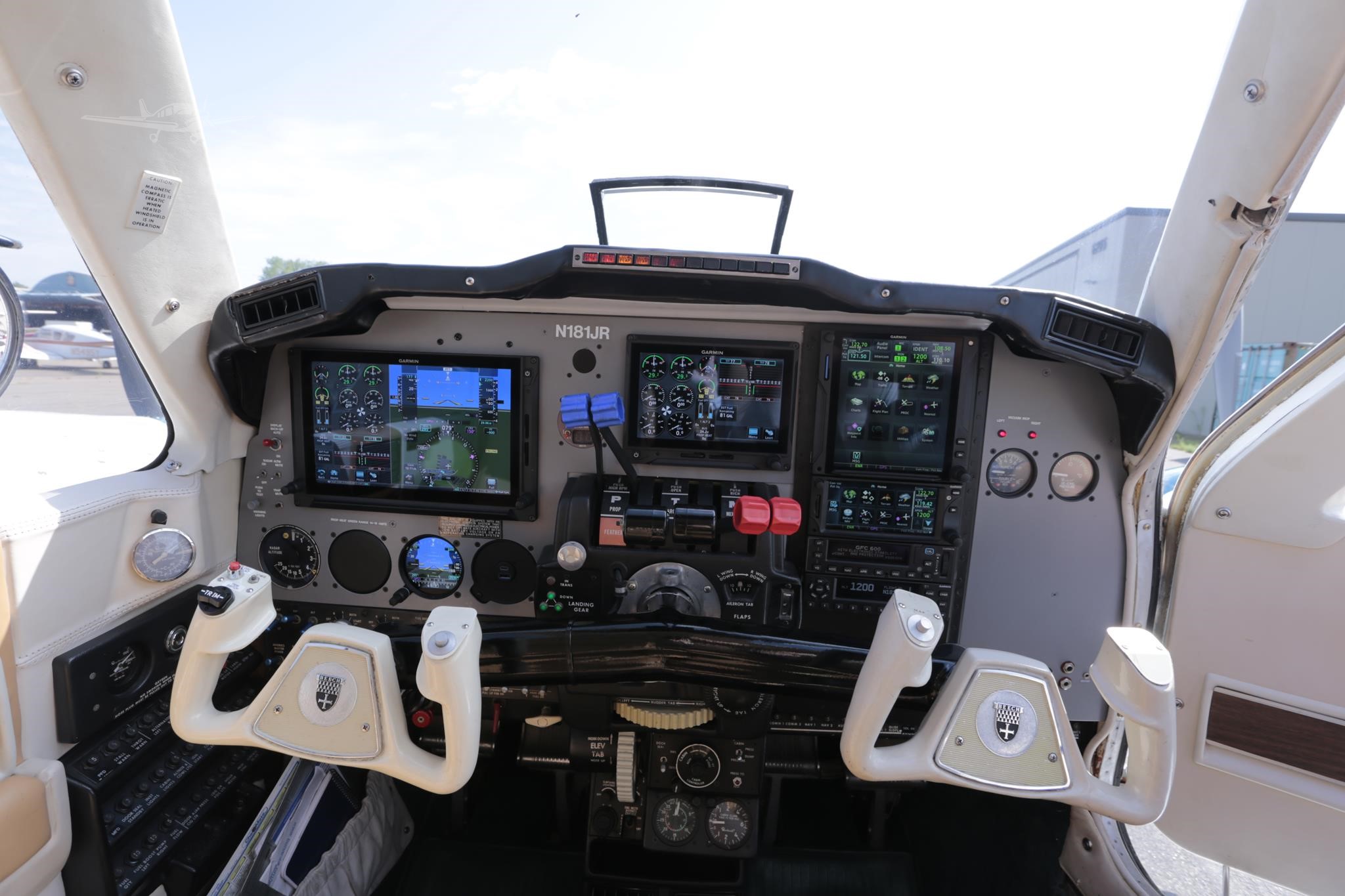 Beechcraft 58 Baron