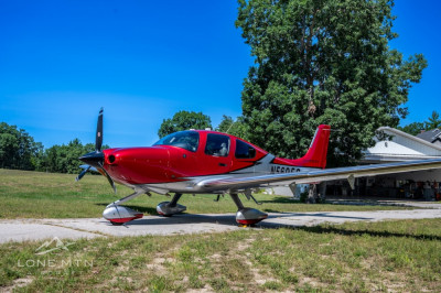 Cirrus SR22
