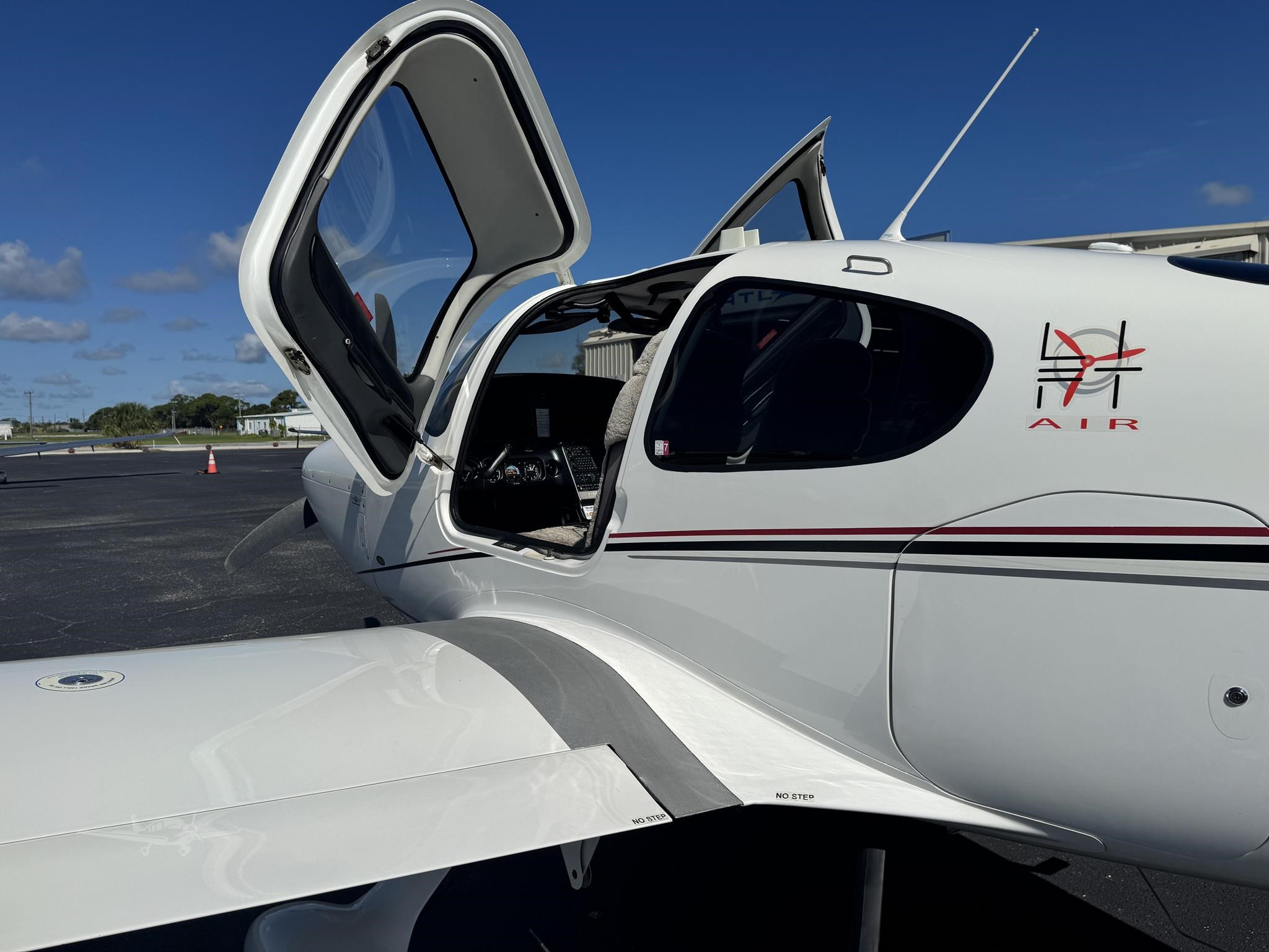 Cirrus SR20