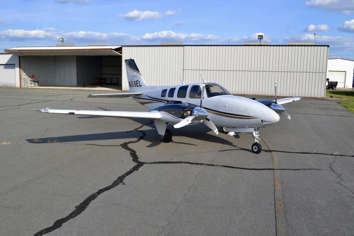 Beechcraft 58 Baron