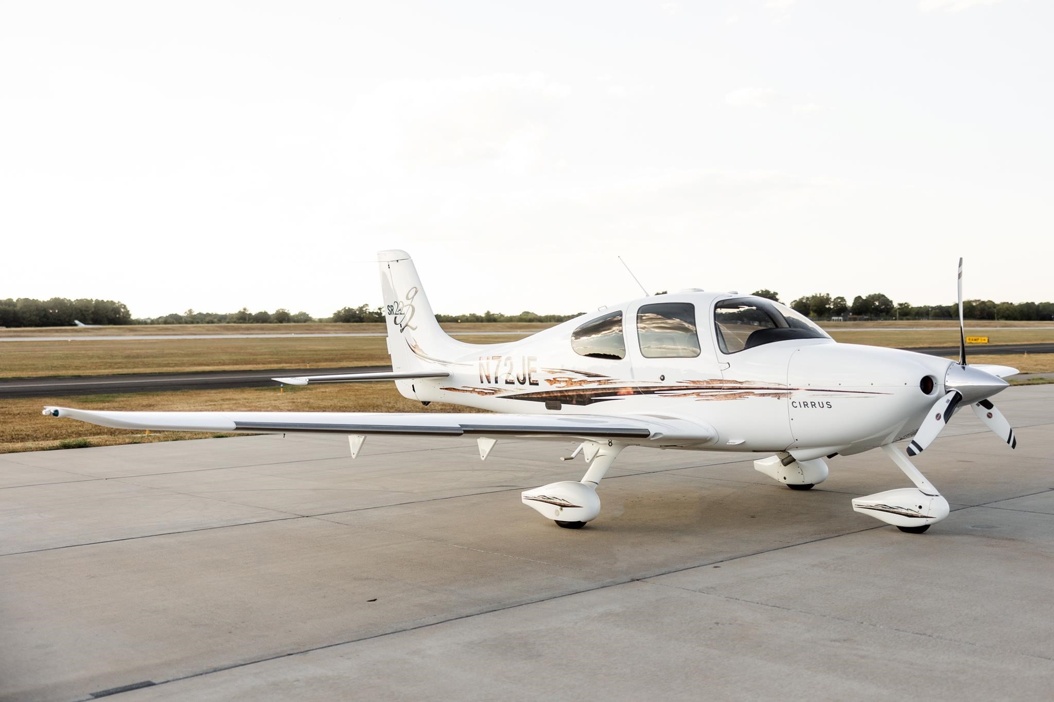 Cirrus SR22