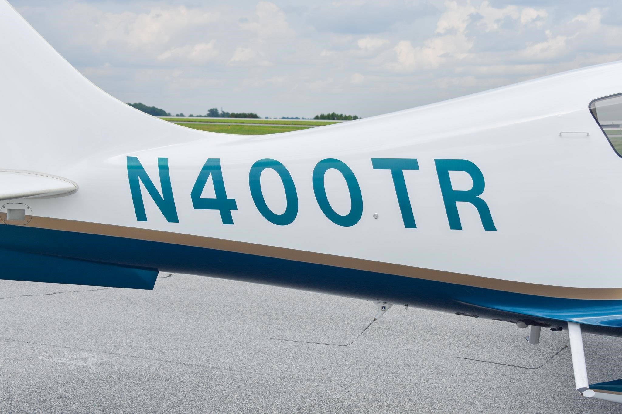 Cessna 400