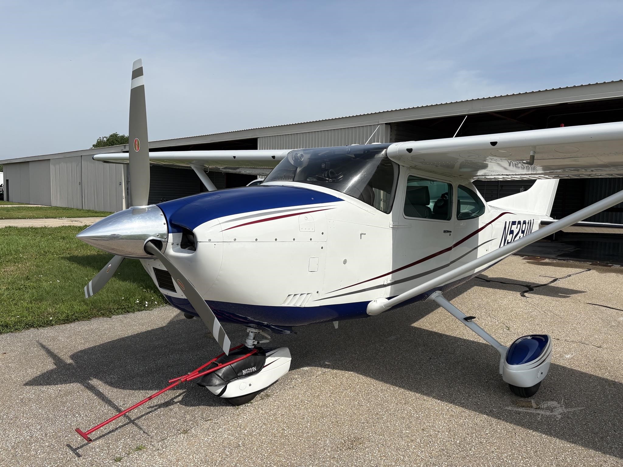 Cessna 182
