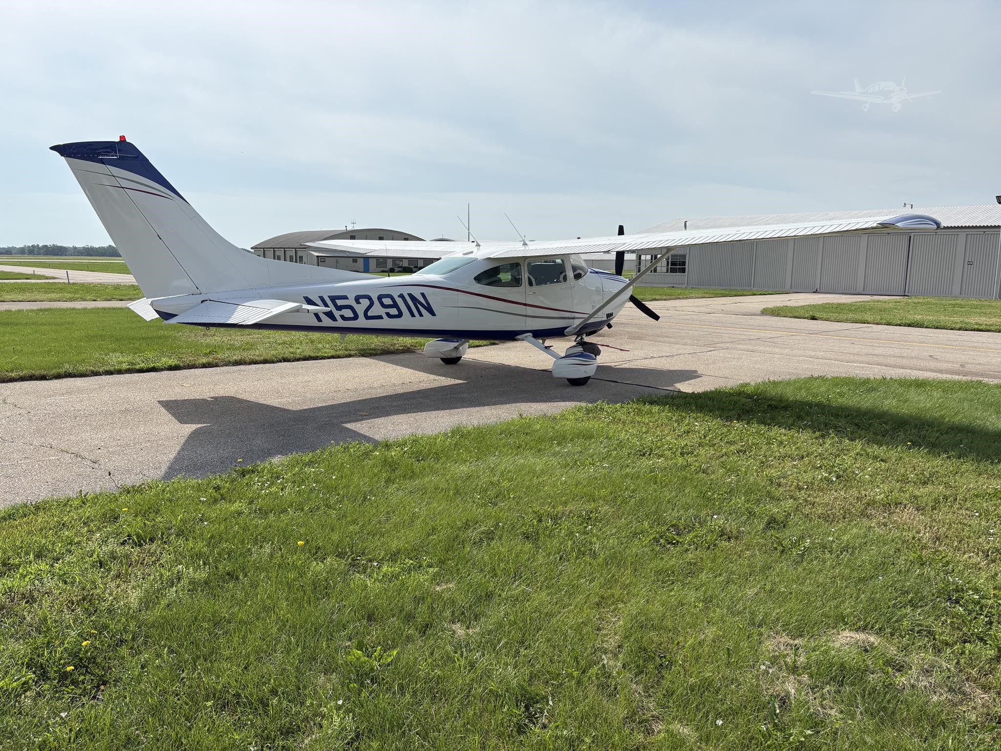 Cessna 182