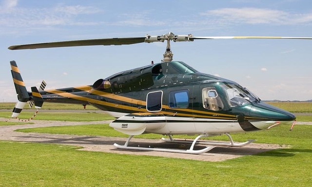 Bell 222UT
