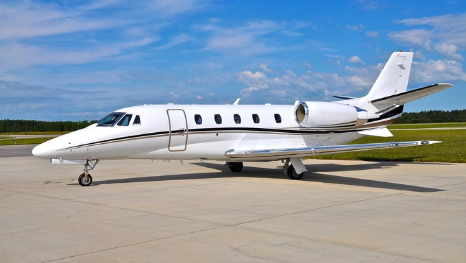 N212LT image
