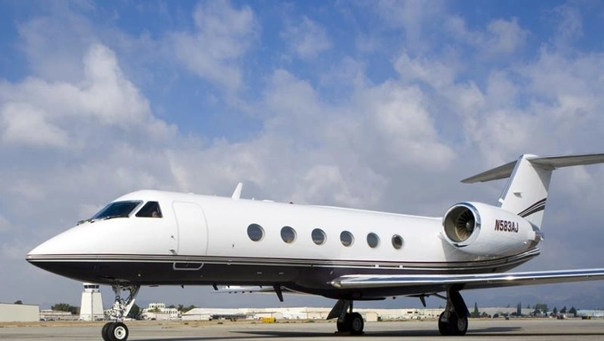 N583AJ image