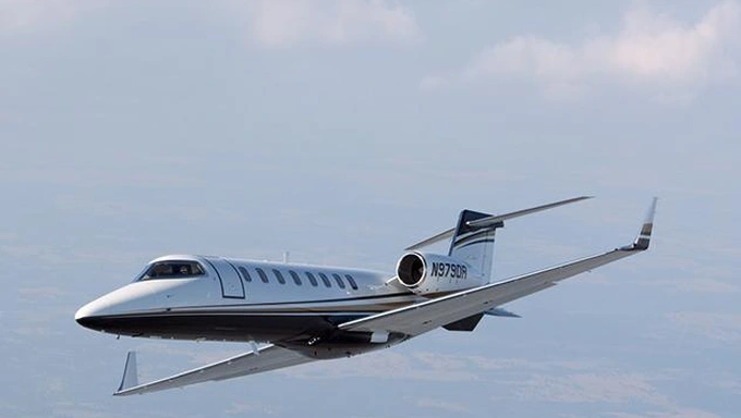 N979DR image