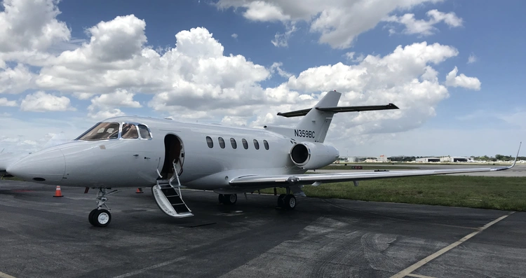 N359BC Hawker 850XP - Elite Air, Inc. owned by S/N 258812