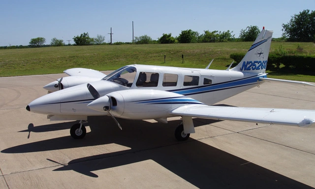 N2526Q Piper PA-34-200T Seneca II - MedCare EMS owned by S/N 34