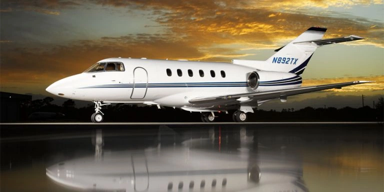 プラトン N892TX Hawker 800XP - Plus One Air owned by S/N 258592
