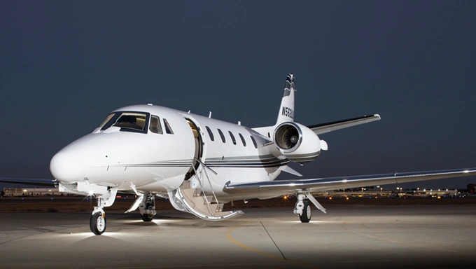 N562LD image