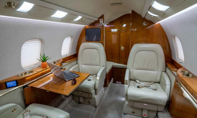 N343EC Learjet 60XR - International Jet Aviation Services, Inc