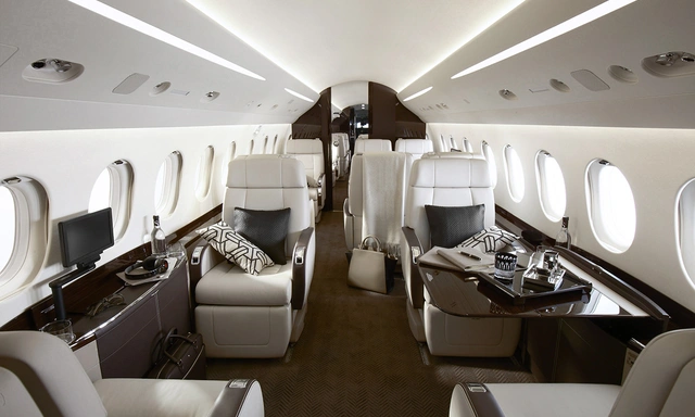 F-HALG Falcon 2000LXS - Barnes Ixair owned by S/N 290